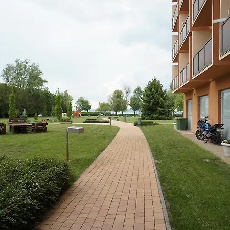 Golden Bridge Apartament