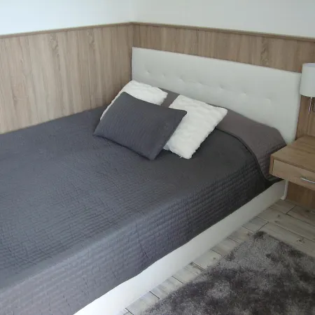Apartament Golden Bridge